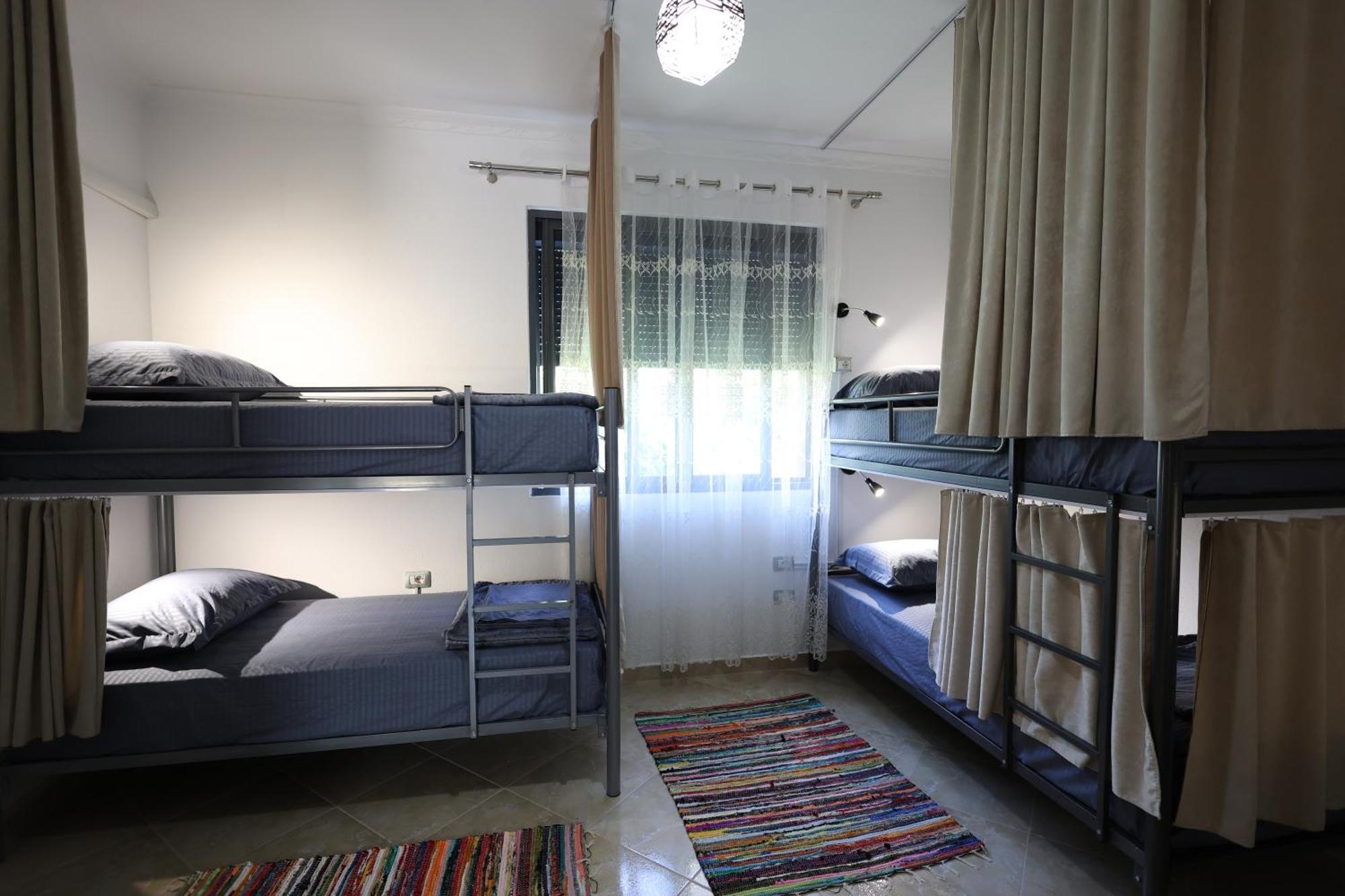 Baza Hostel - Swimming Pool Berat Exterior photo